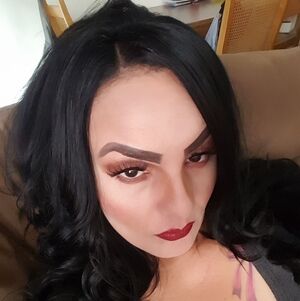 Meet your Posher, Nicolle